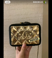 medium mirror plate bag.png