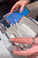 21K Clutch with Chain Close-up.png