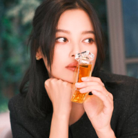 chanel no 5 xinzhile.png