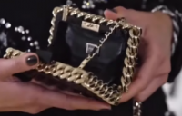 Chanel 22C Clutch with Chain.png