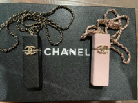 lipstick holder on chain.png