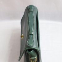 m87228416290_7.jpg