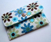 ohsoretro linda mod flower card case wallet.jpg
