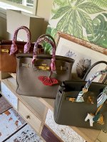 Hermès color #comparison - #Birkin30 in #GrisAsphalte, #Constance18 in  #Etain and #Bern wallet in #Etoupe.