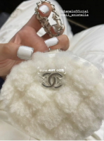 coco neige pants and coco neige bag.png