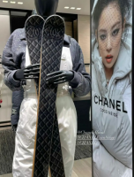 mannequin display 5.png