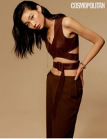 jung hoyeon4.png