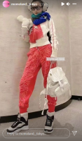 dressing room try-on 5.png