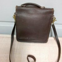 pinachedba fake coach L4C-9956 back.jpeg