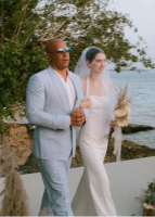 wedding dress 2.png