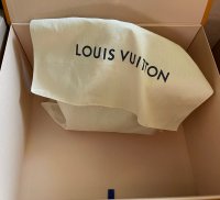 LV2.jpg
