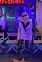sienna-miller-at-gucci-love-parade-show-in-los-angeles-11-02-2021-3_thumbnail.jpg