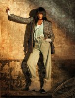 simone-ashley-for-wonderland-magazine-september-2021-5.jpg
