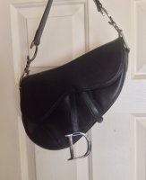 👜Dior Saddle Bag Review, It goes with most outfits