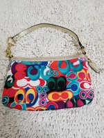 Coach wristlet back.jpg