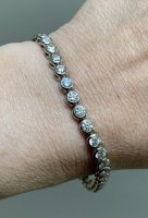 bezeltennisbracelet.kluice.jpeg