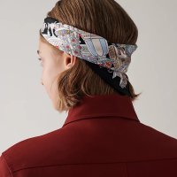 la-patisserie-francaise-scarf-45--893336S 04-worn-2-0-0-850-850_b.jpg