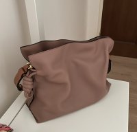 A Detailed Review of the Loewe Puzzle Hobo - PurseBlog