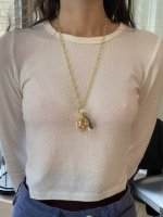 astrid+roundchain2.jpg