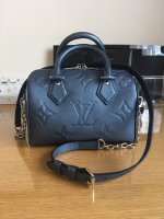 LV speedy 20 empriente navy.JPG