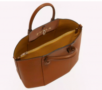furla 2.PNG