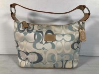  goodwill_industries_of_san_francisco fake coach entrupy M2K-6332 front.jpeg