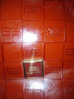 vintage_balenciaga_bag_1597665317_a2174844_progressive.jpg