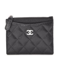 chanel zipped card holder.jpg