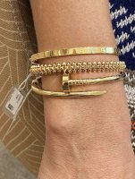 What can I stack with Cartier love bracelet? - HoooGoods