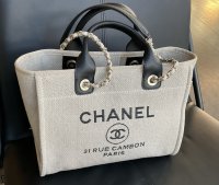 Deauville Tote in Medium or Large?