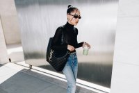 041922-YSL-Zoe-Kravitz-Lead-2000.jpg