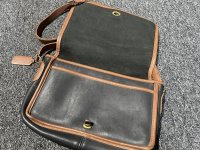 etneud-1 fake coach bag black_brown turnlock open.jpeg