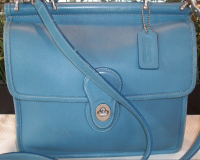coach 9927 2005 Light denim.png