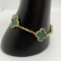 van_cleef_arpels_yg750_malachi_1655528350_b3df4c74_progressive.jpeg
