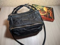Givenchy Pandora June 19 2022.jpg