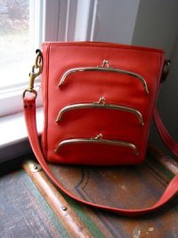 3 kisslock bag.jpg