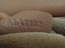 Chloe serial no.jpg