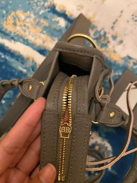 back part zip.jpg