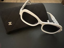 ChanelWhiteSunglasses22A.jpg