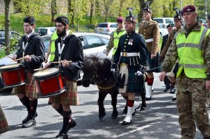2015-05-09 Marches behind the Milngavie Pipe Band in veterands' parade 01.jpg