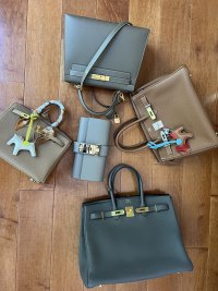 In the loop 18 or 23? Etoupe or Chai? Gold or silver hardware? @hermes # hermes#hermesaddict#intheloop