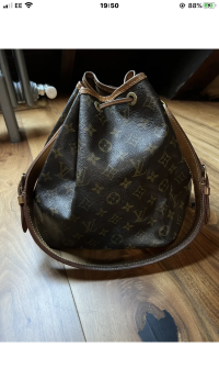 Pin by Mimi Peweh on ﾚ.√ Louis Vuitton ﾚ.√