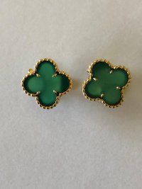 van-cleef-and-arpels-vintage-alhambra-18k-yellow-gold-chrysoprase-earrings-8-0-960-960.jpeg