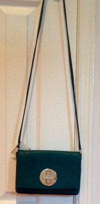 Kate Spade - crossbody saffiano2.jpg