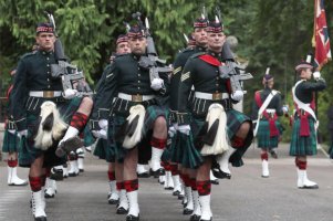Kilted Men 01.jpg