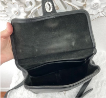 poshmark thelookedit fake coach T0R-9927 flap turnlock.png