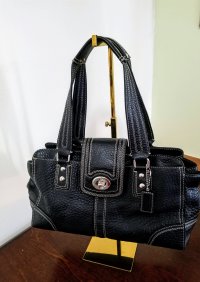Hampton Satchel Front.jpg