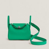 lindy-mini-bag--079086CK6W-worn-1-0-0-800-800_b.jpg
