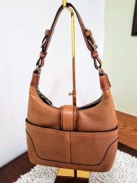 Coach 7463 Back.jpg