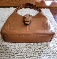 Coach 7463 Bottom.jpg